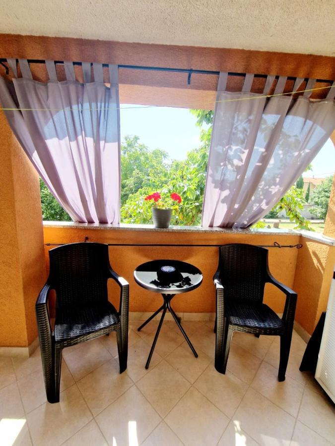 Appartement Maria à Pula Extérieur photo