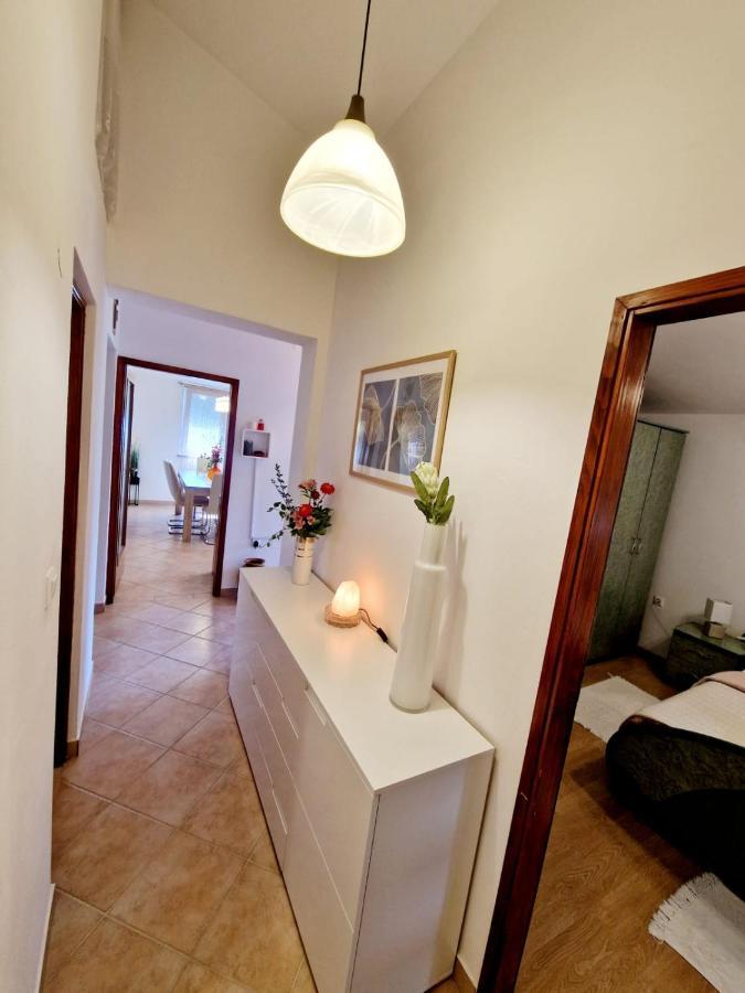 Appartement Maria à Pula Extérieur photo